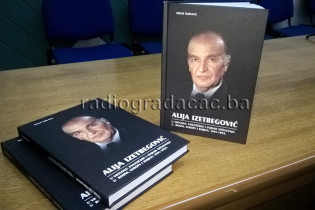 Promovisana knjiga o Aliji Izetbegoviću