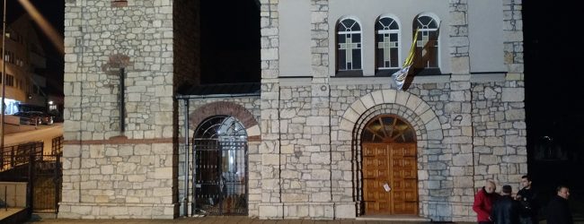 Vandalski čin u dvorištu i na objektu katoličke crkve u Gradačcu
