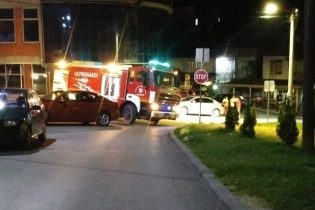 Nepropisno parkirano vozilo u ul. Reufa Huseinagića onemogućilo prolazak Vatrogasnog vozila na intervenciju