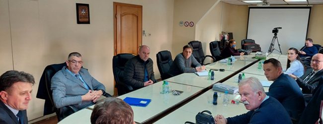 Zbrinjavanje otpada za Gradačac, Srebrenik i Gračanicu bila je tema radnog sastanka u Gradačcu