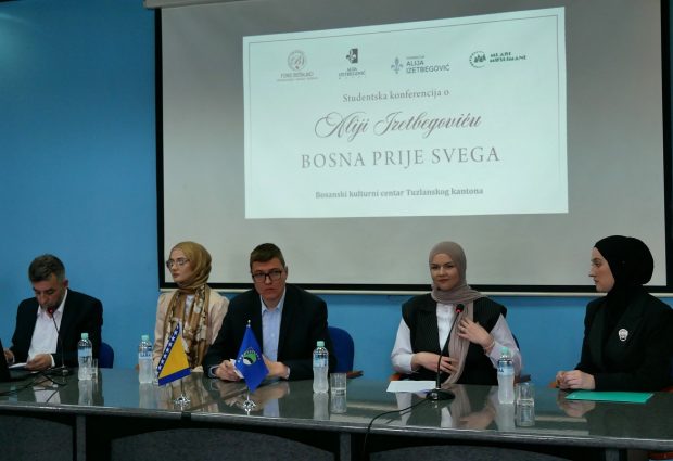 U Tuzli održana Studentska konferencija o Aliji Izetbegoviću “Bosna prije svega”