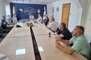 Održan sastanak sa predstavnicima MZ Srnice Donje