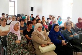 Asocijacija žena MIZ Gradačac: Edukativno predavanje za žene