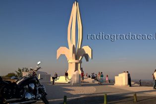 UB „Patriotska liga“ Gradačac: Uručene zahvalnice za podršku izgradnji spomenika „Ljiljan“
