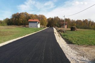575 m novog asfalta u Biberovom Polju