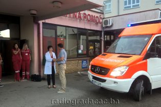 VIDEO: Domu zdravlja predano na korištenje sanitetsko vozilo, donacija partnerskog grada Dürena