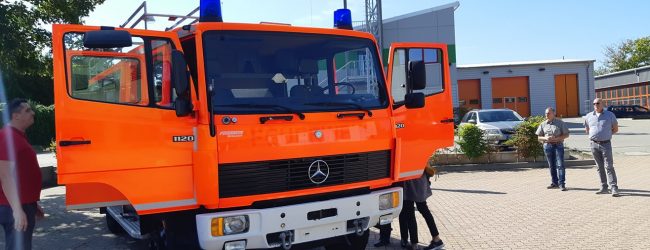 Grad Düren donirao vatrogasno vozilo za potrebe PVJ Gradačac
