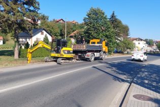 Izgradnja pješačke staze na putu Gradačac-Modriča