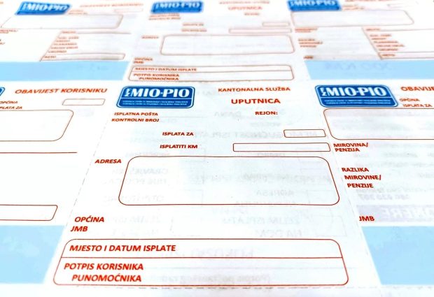 Isplata uvećanih penzija za april počinje u ponedjeljak, 5. maja