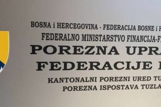 PUFBiH: U kontrolama na području Tuzlanskog kantona izrečene kazne u iznosu 48.300 KM