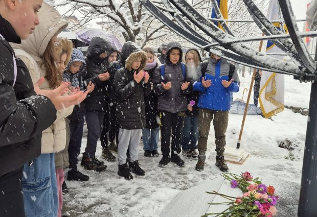 Obilježen Dan ubijene djece Gradačca