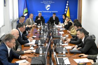 Utvrđeni uslovi za refundiranje troškova prijevoza učenicima i studentima