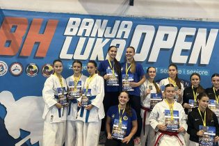 Zlatna medalja kata timu Karate kluba “Tempo” Gradačac