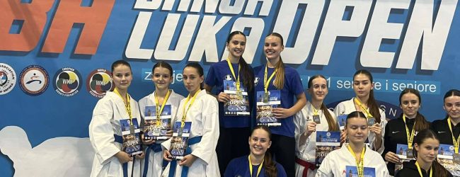 Zlatna medalja kata timu Karate kluba “Tempo” Gradačac
