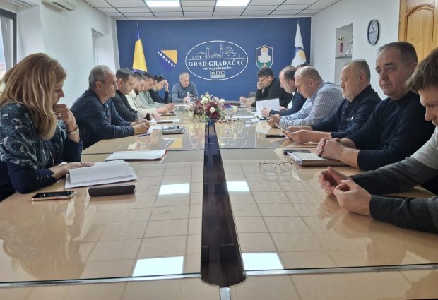 Zakazana 12. redovna sjednica Gredskog vijeća Gradačac