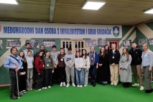Aktiv defektologa i LAG Mosi Gradačac obilježili međunarodni dan osoba sa invaliditetom