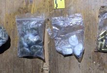 Tri lica lišena slobode, pronađeni opojna droga, oružje i eksplozivne naprave