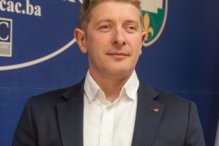 Gost “Magazina 983” u četvrtak je Elvir Nezić, pomoćnik gradonačelnika za opću i e-upravu