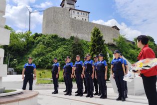 Gradonačelnik Hajrudin Mehanović uputio čestitku povodom dana policije TK