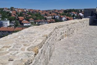Završeni radovi na sjevernom bedemu Gradačačke kule