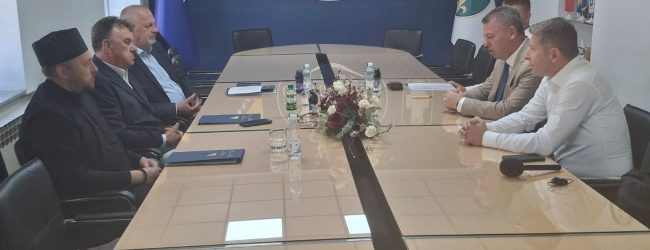 Potpisani ugovori za šest projakata sanacije i rekontrukcije na području Gradačca