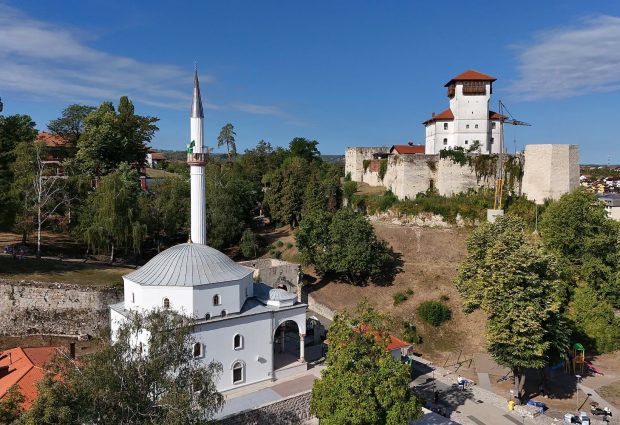 Radio-amateri u službi dobre organizacije otvorenja Husejnije
